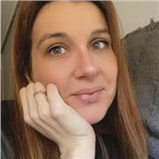 Profesora de lengua y literatura para niños, apoyo escolar online y presencial